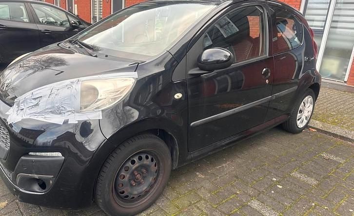 Gebruikt 2013 Peugeot 107 Hatchback | € 2.150 (Super prijs) - Afbeelding 1/4