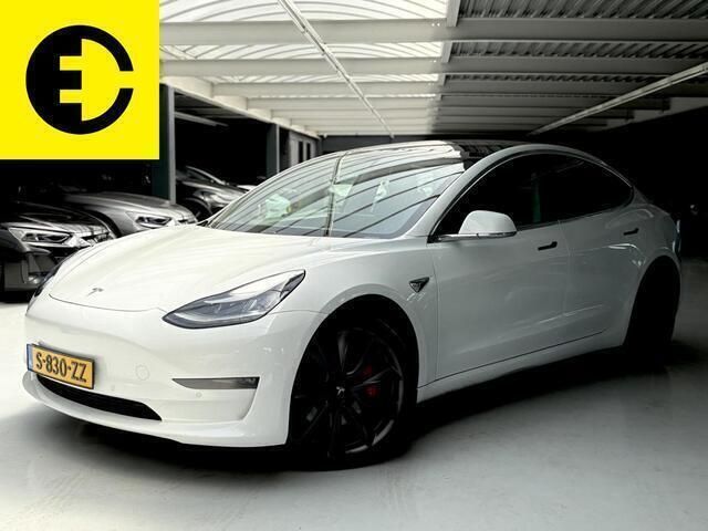 Wit Gebruikt 2020 Tesla Model 3 Performance Sedan | € 26.950 - Afbeelding 1/4