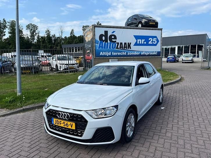 Wit Occasion 2019 Audi A1 Sportback Advanced Hatchback | € 16.895 (Eerlijke prijs) - Afbeelding 1/4