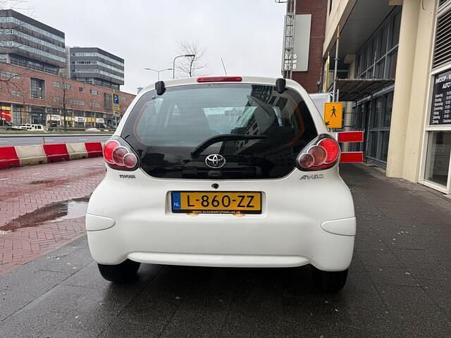 Occasion Toyota Aygo 68 PK (50 kW) 2013 Wit Hatchback
