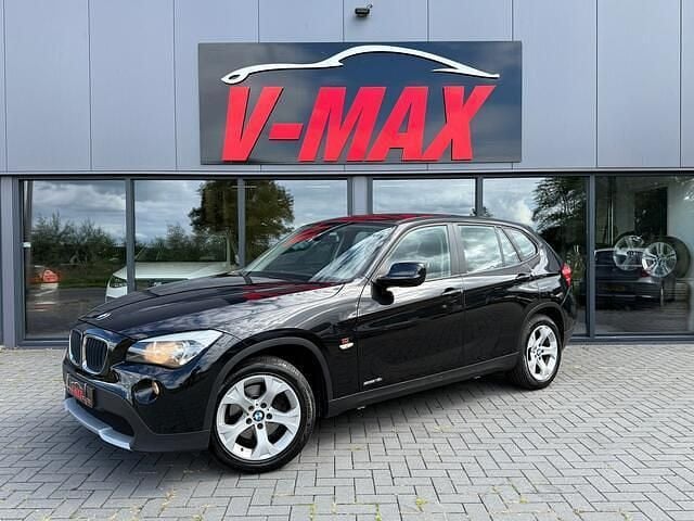 Zwart Gebruikt 2010 BMW X1 Executive SUV | € 12.250 (Goede deal) - Afbeelding 1/4