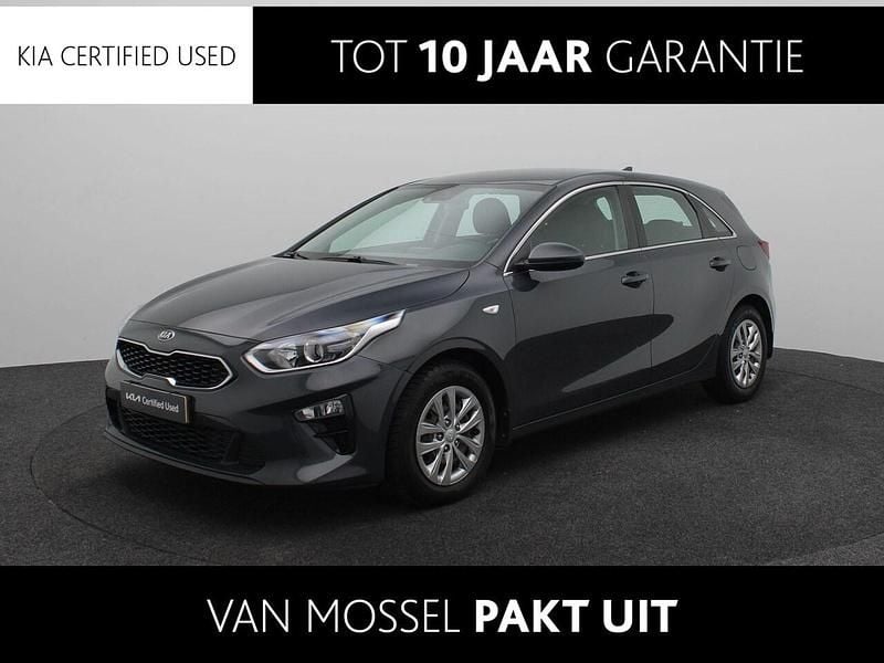Grijs Gebruikt 2019 Kia Ceed Hatchback | € 18.440 (Eerlijke prijs) - Afbeelding 1/3