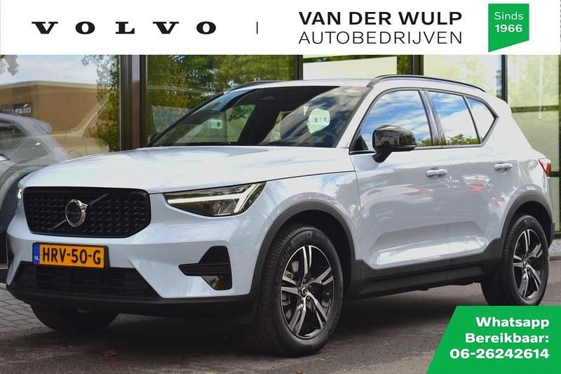 Blauw Occasion 2025 Volvo XC40 Plus SUV | € 46.950 (Iets duurder) - Afbeelding 1/4