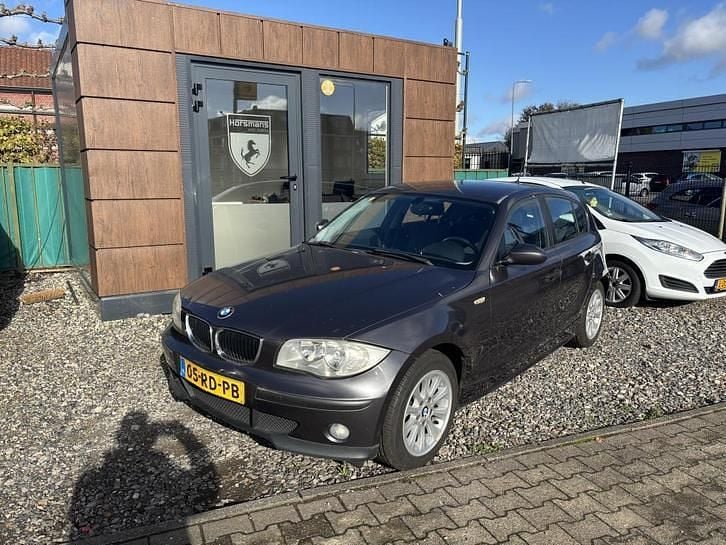 Gebruikt 2005 BMW 118 Hatchback | € 3.440 - Afbeelding 1/4