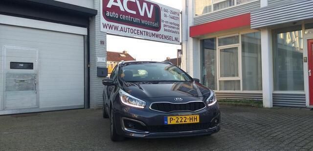 Grijs Gebruikt 2017 Kia Ceed Stationwagen | € 13.400 (Duur) - Afbeelding 1/4