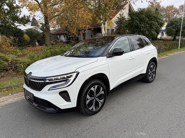 Wit Occasion 2023 Renault Austral SUV | € 24.995 (Super prijs) - Afbeelding 1/4
