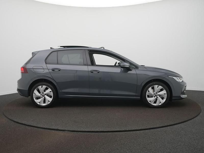 Occasion VW Golf VIII Edition 204 PK (150 kW) 2025 Grijs Hatchback