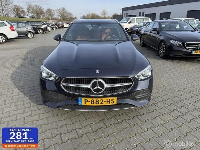 Occasion Mercedes C180 AMG line 170 PK (125 kW) 2022 Blauw Stationwagen