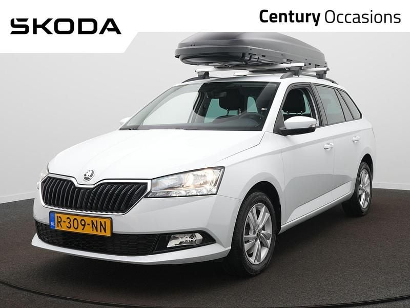 Wit, metallic lak Gebruikt 2022 Skoda Fabia Ambition Stationwagen | € 17.900 (Eerlijke prijs) - Afbeelding 1/4