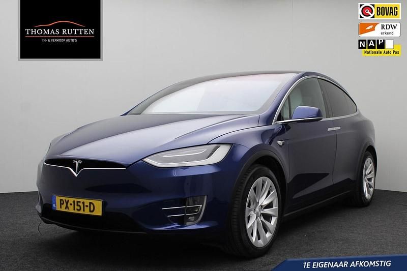 Blauw (metallic) Gebruikt 2017 Tesla Model X SUV | € 26.950 - Afbeelding 1/4