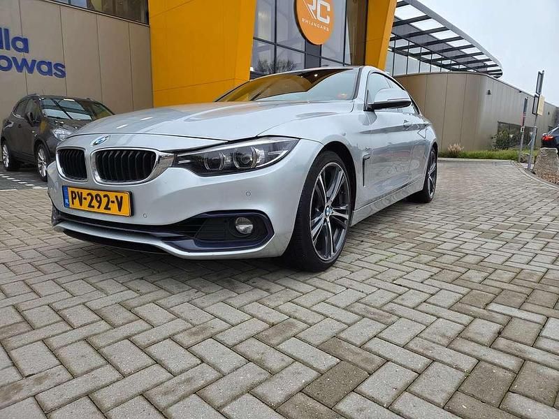 Zilver Gebruikt 2017 BMW 418 Gran Coupé Executive Coupé | € 18.500 (Eerlijke prijs) - Afbeelding 1/4