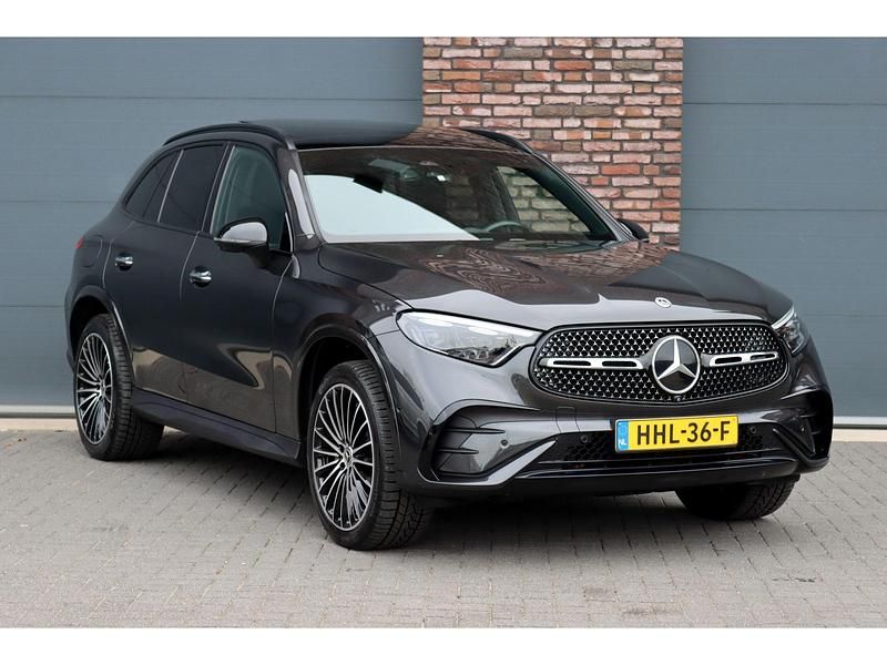 Occasion Mercedes GLC300 AMG line 313 PK (230 kW) 2024 Grijs SUV
