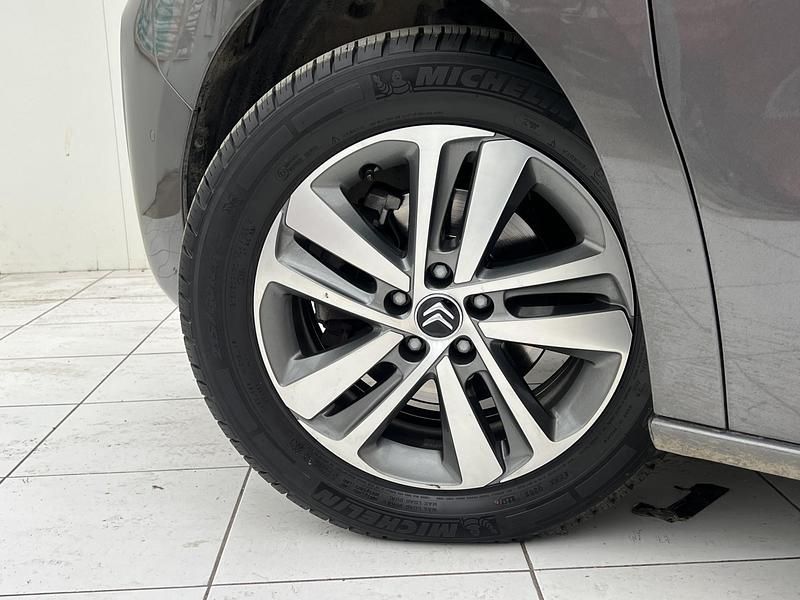 Occasion Citroën Jumpy 145 PK (106 kW) 2022 Grijs MPV