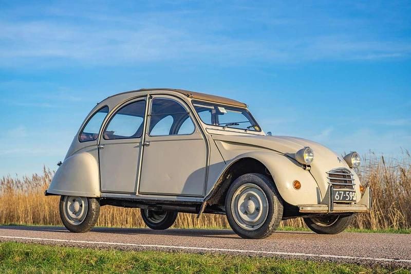 Occasion Citroën 2CV 24 PK (17 kW) 1971 Beige Sedan