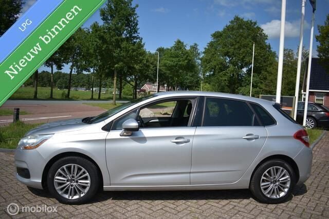 Grijs Gebruikt 2013 Citroën C4 Hatchback | € 4.750 (Goede deal) - Afbeelding 1/4