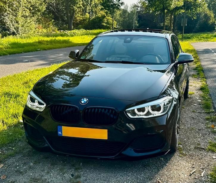 Gebruikt 2016 BMW M140 M Sport | € 31.950 - Afbeelding 1/4