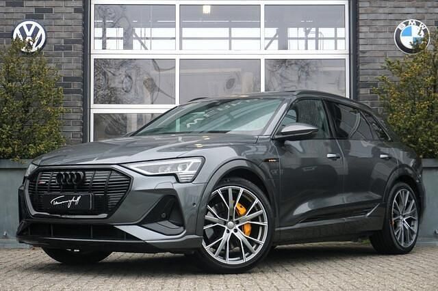 Grijs Gebruikt 2019 Audi e-tron S-Line SUV | € 28.595 (Duur) - Afbeelding 1/4
