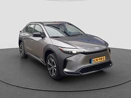 Grijs metallic Gebruikt 2025 Toyota bZ4X Business Edition SUV | € 41.100 (Eerlijke prijs) - Afbeelding 1/3