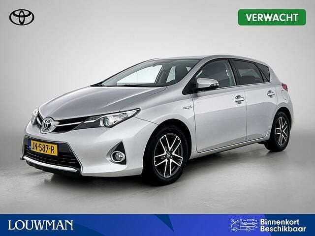Occasion Toyota Auris 136 PK (100 kW) 2015 Grijs metallic Hatchback