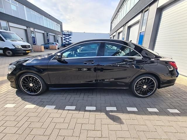 Occasion Mercedes CLA250 AMG line 2016 Zwart (metallic) Sedan