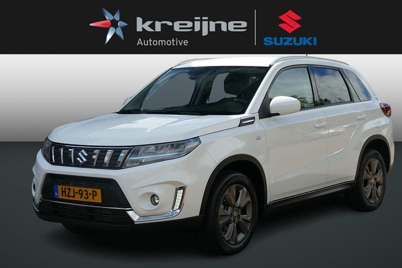 Wit Occasion 2023 Suzuki Vitara SUV | € 22.925 (Eerlijke prijs) - Afbeelding 1/4