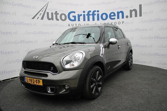 Grijs Gebruikt 2011 Mini Cooper S Countryman Chili SUV | € 9.790 (Eerlijke prijs) - Afbeelding 1/4