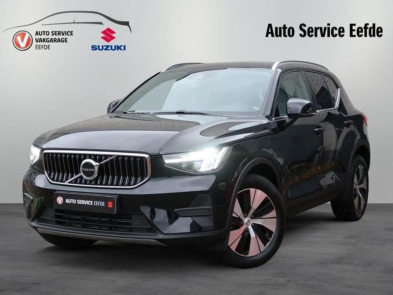 Zwart Occasion 2022 Volvo XC40 Inscription SUV | € 32.899 (Goede deal) - Afbeelding 1/3