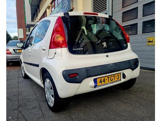 Occasion Peugeot 107 68 PK (50 kW) 2012 Wit Hatchback