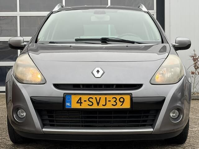 Occasion Renault Clio GrandTour Collection 101 PK (74 kW) 2011 Grijs Stationwagen