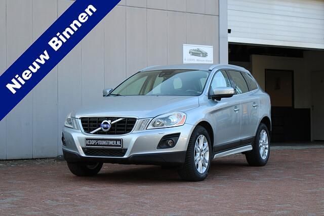 Grijs Gebruikt 2009 Volvo XC60 Summum SUV | € 21.950 - Afbeelding 1/4