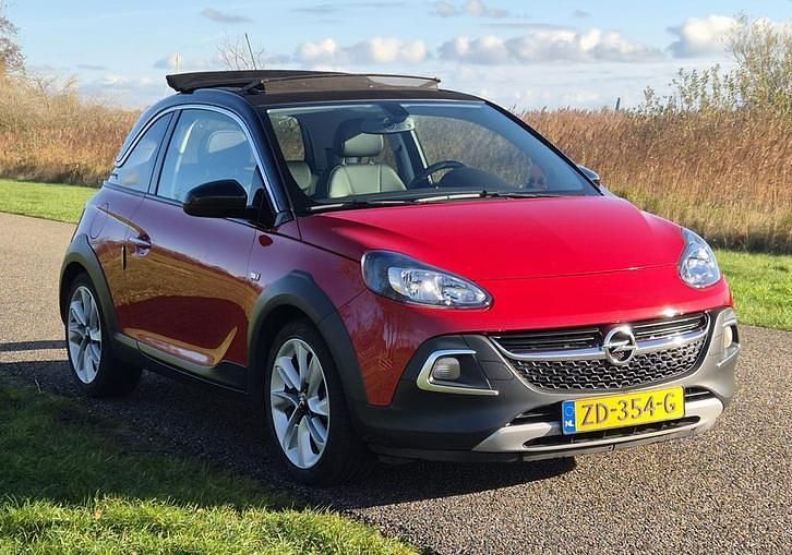 Gebruikt 2019 Opel Adam Rocks Hatchback | € 13.250 (Eerlijke prijs) - Afbeelding 1/4