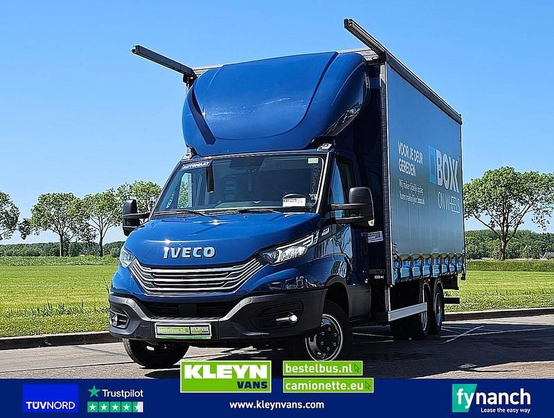 Blauw Gebruikt 2022 Iveco Daily Van | € 50.950 - Afbeelding 1/3