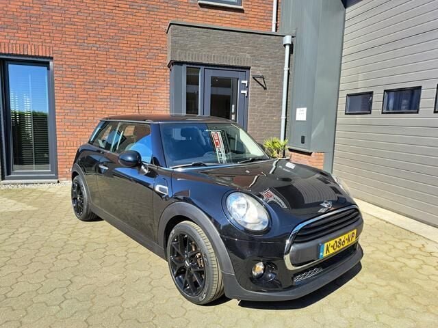 Occasion Mini ONE 75 PK (55 kW) 2015 Zwart Hatchback