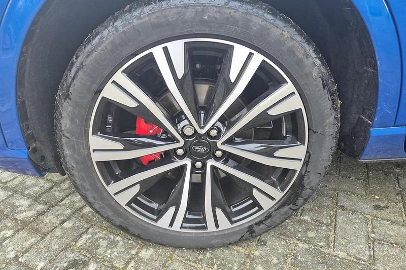 Nieuw Ford Kuga ST-Line X 2026 Blauw SUV