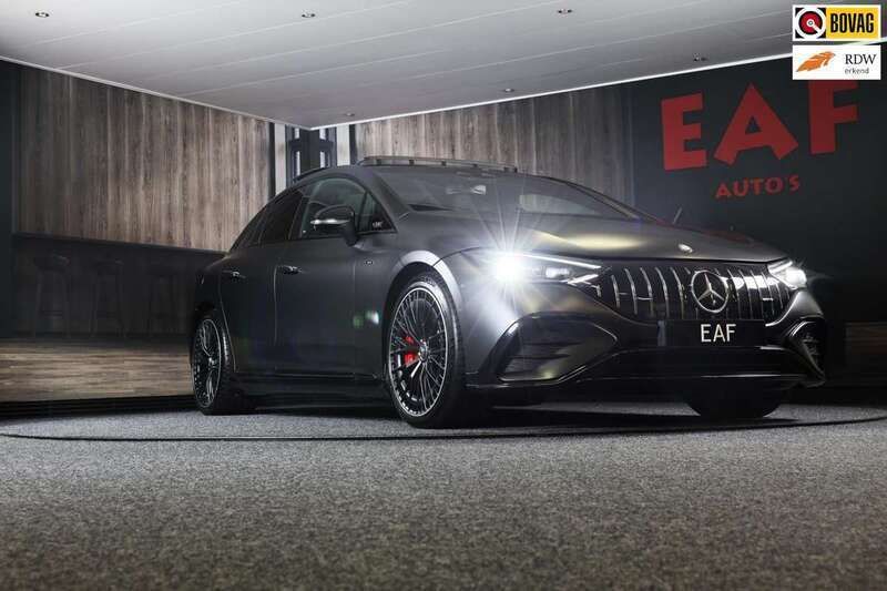 Bruin, metallic lak Gebruikt 2023 Mercedes EQE AMG 43 AMG Sedan | € 69.950 - Afbeelding 1/3