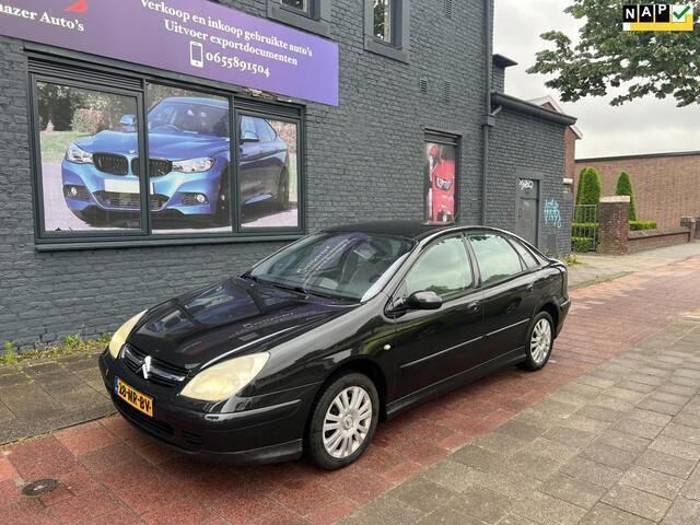 Zwart Gebruikt 2004 Citroën C5 Exclusive Hatchback | € 1.699 (Eerlijke prijs) - Afbeelding 1/4