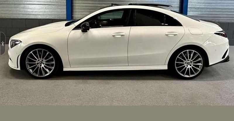 Occasion Mercedes CLA220 AMG line 190 PK (139 kW) 2019 Wit Sedan