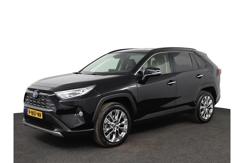 Zwart Occasion 2022 Toyota RAV4 Hybrid Executive SUV | € 36.900 (Eerlijke prijs) - Afbeelding 1/1