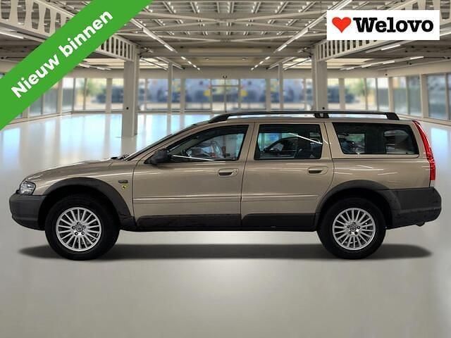 Beige Gebruikt 2001 Volvo XC70 Stationwagen | € 3.950 (Iets duurder) - Afbeelding 1/4
