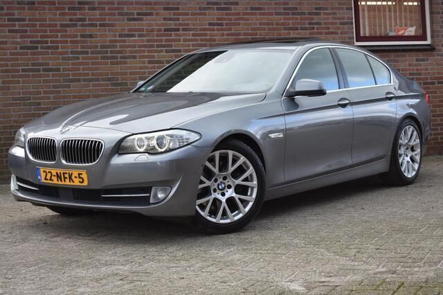 Grijs Gebruikt 2010 BMW 535 Sedan | € 6.950 - Afbeelding 1/4