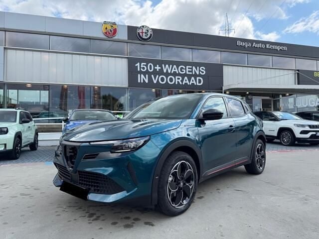 Blauw Gebruikt 2024 Alfa Romeo Junior SUV | € 31.500 (Goede deal) - Afbeelding 1/4