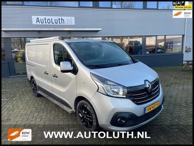 Zilver Gebruikt 2015 Renault Trafic Van | € 8.950 (Duur) - Afbeelding 1/4