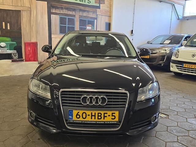 Zwart Gebruikt 2008 Audi A3 Sportback Ambition Hatchback | € 3.950 (Eerlijke prijs) - Afbeelding 1/2