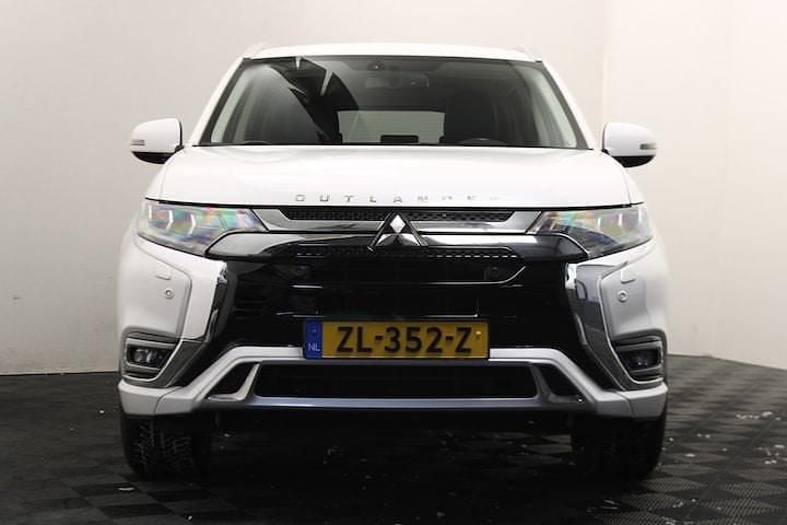 Occasion Mitsubishi Outlander P-HEV Intense 2019 Wit SUV