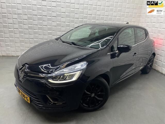 Zwart Gebruikt 2018 Renault Clio IV Intens Hatchback | € 10.249 (Eerlijke prijs) - Afbeelding 1/4