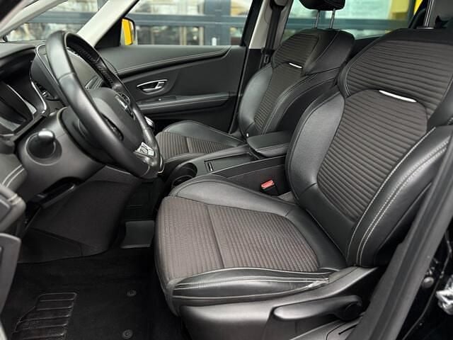 Occasion Renault Grand Scénic IV Intens 140 PK (102 kW) 2019 Zwart MPV