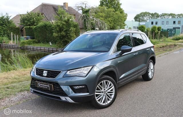 Grijs Gebruikt 2018 Seat Ateca XCELLENCE SUV | € 17.995 (Eerlijke prijs) - Afbeelding 1/4