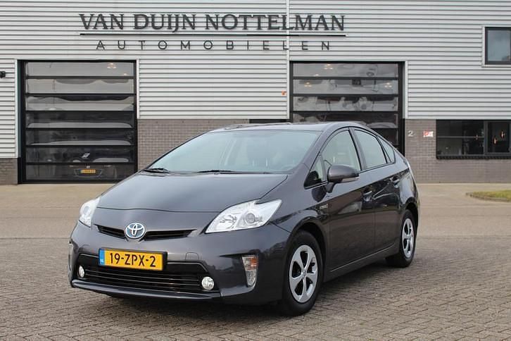 Gebruikt 2013 Toyota Prius Comfort | € 10.950 - Afbeelding 1/1