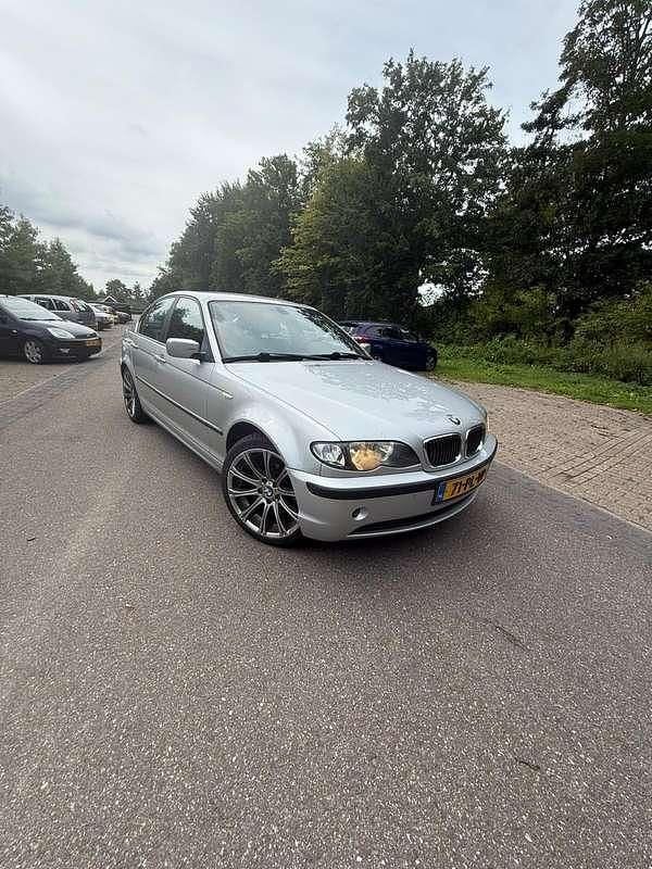 Gebruikt 2004 BMW 318 Sedan | € 5.500 - Afbeelding 1/4