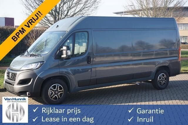 Grijs Nieuw 2024 Fiat Ducato Van | € 33.850 (Eerlijke prijs) - Afbeelding 1/4